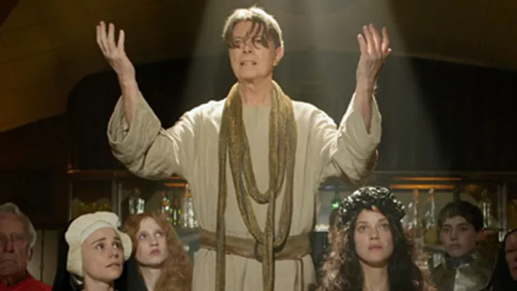 Η Marion Cotillard πρωταγωνιστεί στο νέο βίντεο κλιπ του David Bowie