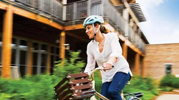 bicyclewoman