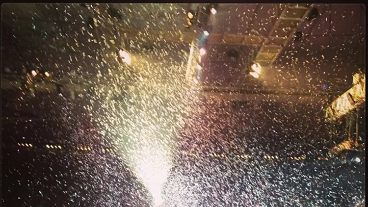 Θεαματική η ατμόσφαιρα των Mad Video Music Awards. @mariannasb