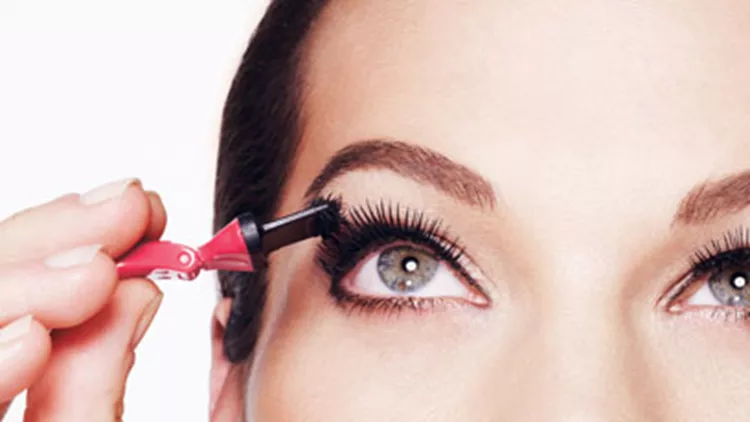 Mega Effects Mascara από την Avon