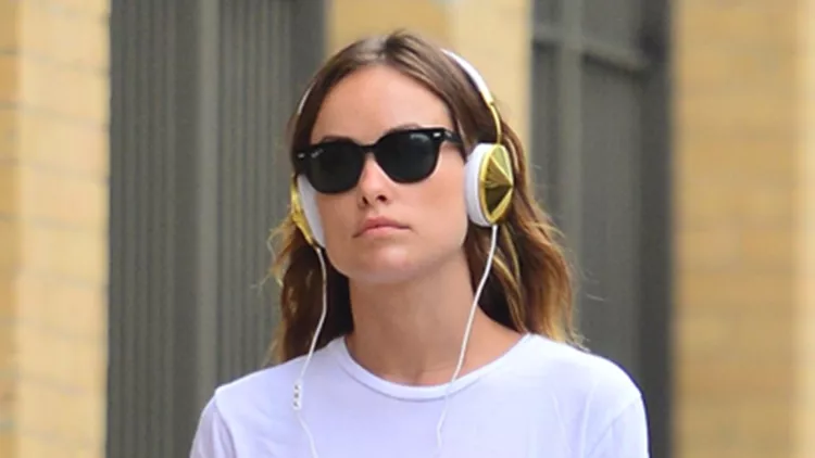 To comfy look της Olivia Wilde
