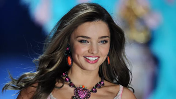 H Miranda Kerr αρνήθηκε να συμμετέχει στο φετινό show της Victoria's Secret