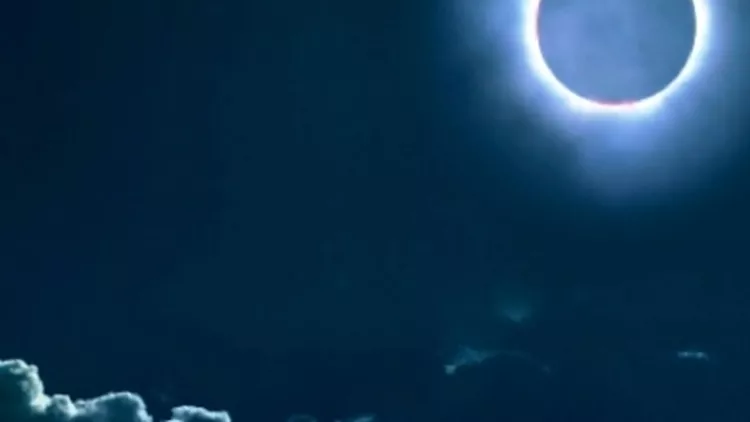 Νέα σελήνη και ολική έκλειψη ηλίου στο σκορπιό στις 3 Νοεμβρίου