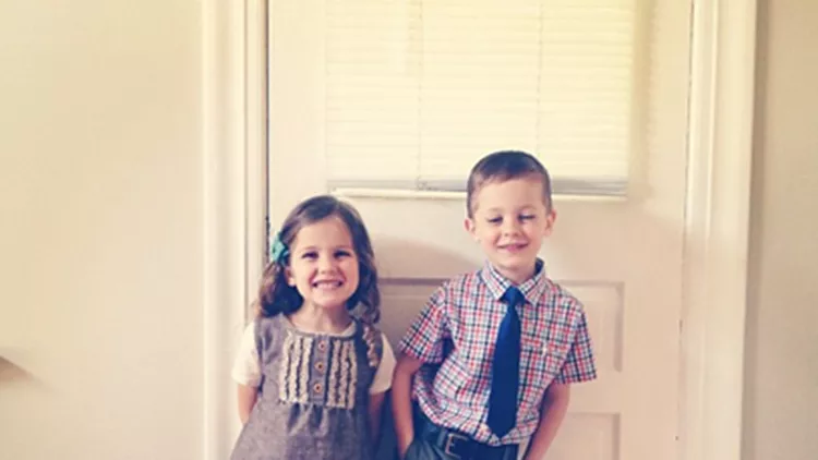 Ανάλυσέ το: Όταν το ένα παιδί κλέβει την παράσταση. Μήπως ήσουν κι εσύ το αγαπημένο παιδί;