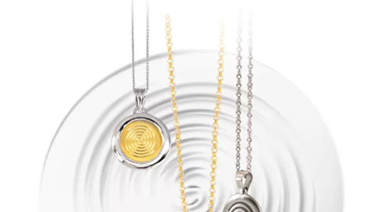 Ο οίκος Ilias Lalaounis παρουσιάζει το γούρι του 2014