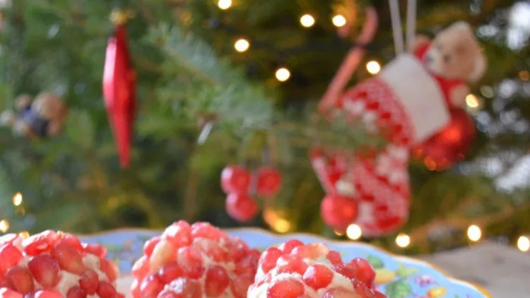 Τρούφες με τυρί και ρόδι