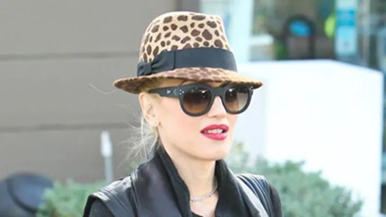 Gwen Stefani: Συνεχίζει τις stylish street style εμφανίσεις