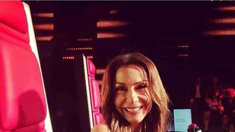 Τι φοράει η Δέσποινα Βανδή στο πρώτο live του The Voice