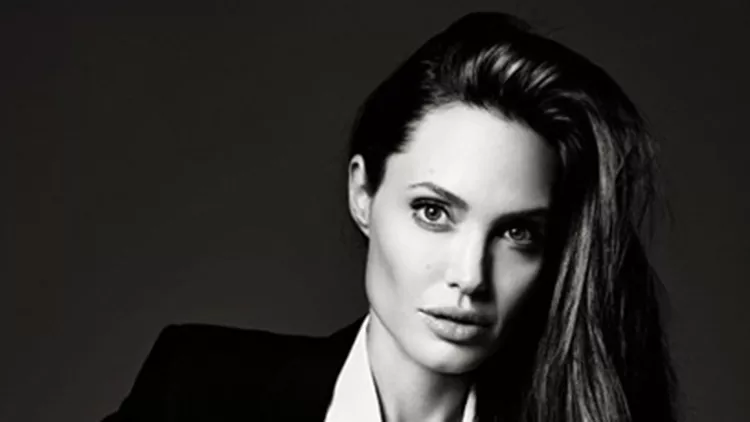 Angelina Jolie: Η σπάνια συνέντευξη και η τρυφερή εξομολόγηση