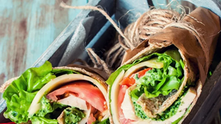 Love to Cook: Εύκολες τορτίγιες με πέστο ρόκας