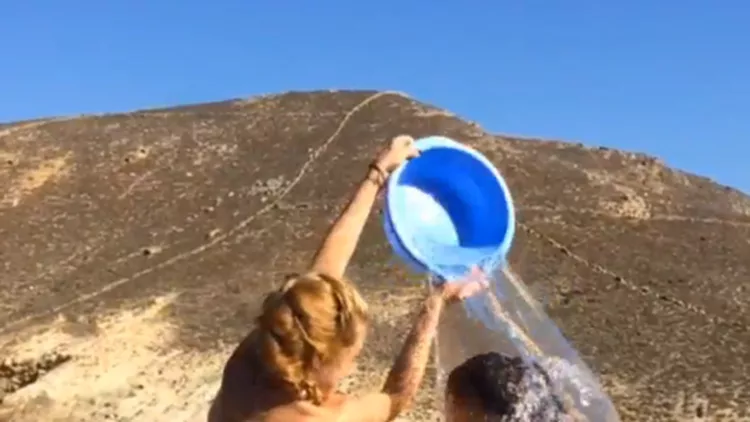 Mary – Land Blog: S04Ep01 “The one for the #ALSIceBucketChallenge