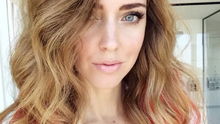 Η Beauty Blogger, Μαρία Σταμάτη, μας δίνει τις καλύτερες expert συμβουλές για να βγαίνεις ακόμα πιο όμορφη στις selfies
