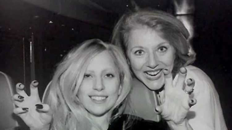 Η Lady Gaga στην Αθήνα μαζί με τη μαμά της