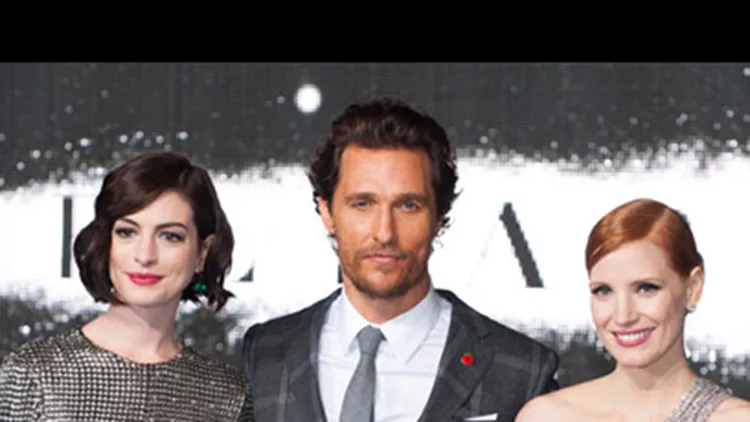 Jessica Chastain, Anna Hathaway και Matthew McConaughey στην πιο λαμπερή πρεμιέρα