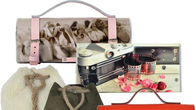 MissBloomXMAS: Κέρδισε τις αγαπημένες τσάντες των επωνύμων Lovely Hand Made