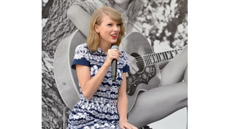 Η σειρά της Taylor Swift για την Keds φέρνει την άνοιξη