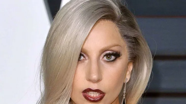 Η Lady Gaga είναι αποφασισμένη να ξαναπάει στην κορφή! Δείτε τι έκανε...
