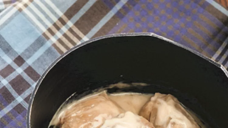 Λαχανοντολμάδες από την Αργυρώ Μπαρμπαρίγου