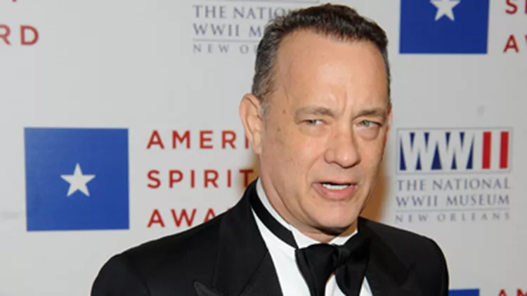 BINTEO: Ο Tom Hanks υποδύεται μέσα σε 7 λεπτά όλους τους ρόλους της καριέρας του