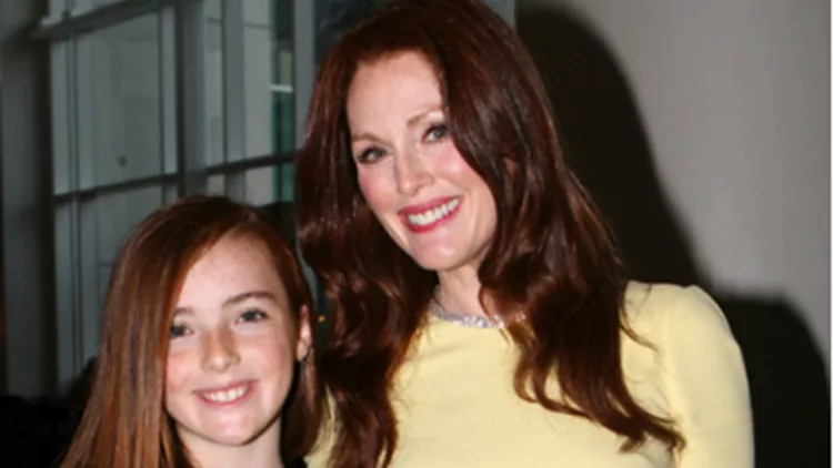 Σαν δύο σταγόνες νερό: Ποια παιδιά διάσημων είναι ίδια με τους γονείς τους;