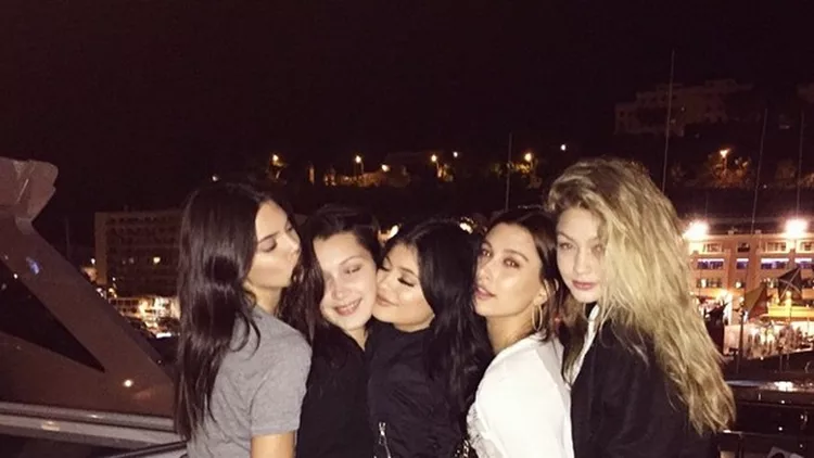 Kendall, Kylie, Gigi & Bella: Τα νέα it girls ξεφαντώνουν στο Μονακό