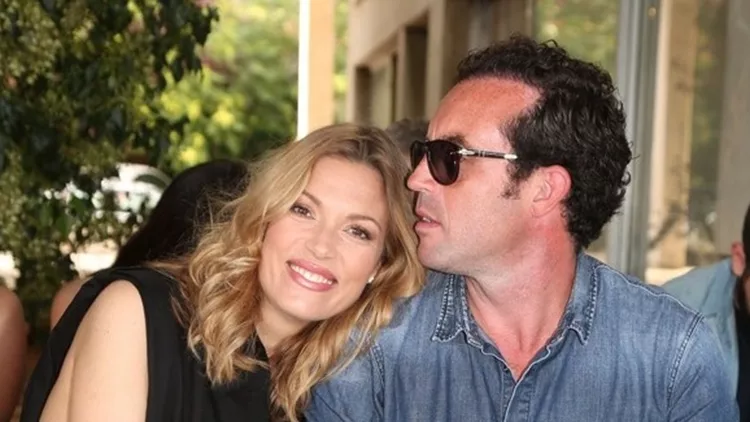 Βίκυ Καγιά: H εντυπωσιακή πρώτη δημόσια εμφάνιση μετά τη γέννηση της κόρης της!