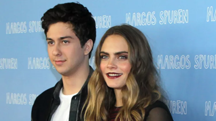 Στείλε τώρα τις ερωτήσεις σου στην Cara Delevingne