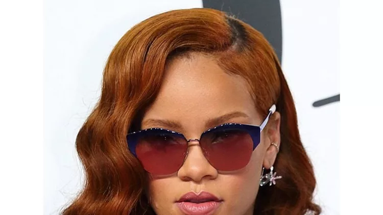 Η Rihanna τώρα και σε άρωμα