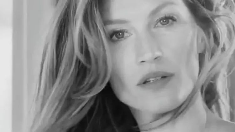VIDEO: Η σέξι Gisele στην καμπάνια Stuart Weitzman