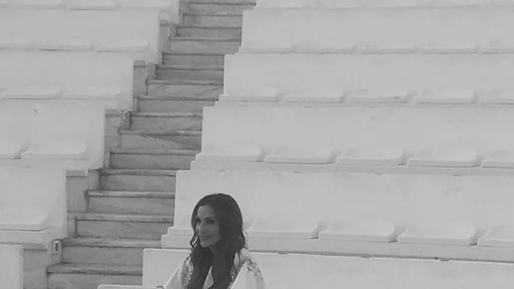 Δέσποινα Βανδή: Φωτογραφίες και video από τις πρόβες της μεγάλης συναυλίας της στο Βεάκειο