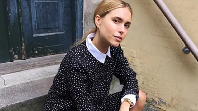 4 super stylish looks με ένα ζευγάρι λευκά sneakers 