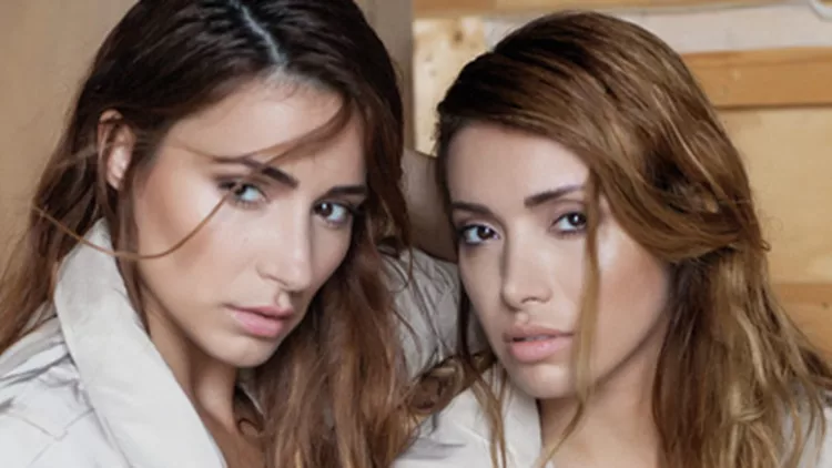 Kissters x Celestino: Ολόκληρη η καμπάνια με πρωταγωνίστριες τις αδερφές Φαρμάκη