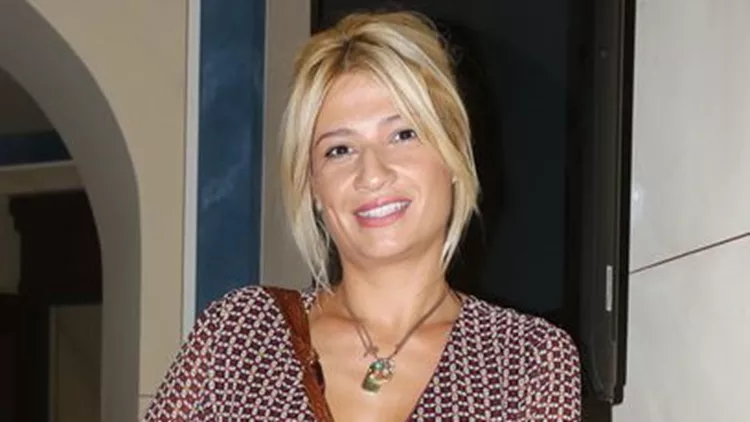 Φαίη Σκορδά: Η έξοδός της το βράδυ του Σαββάτου