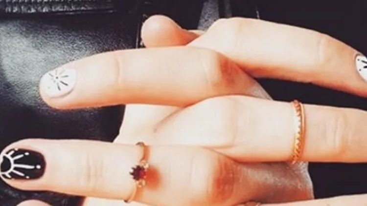 Tattoo inspirer manicure: Η νέα τάση στα νύχια και πώς να την υιοθετήσεις 