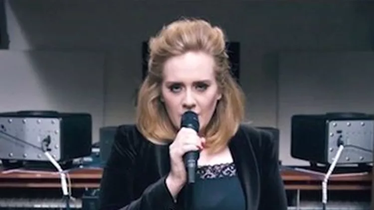 Άλλο ένα καινούργιο τραγούδι από την Adele
