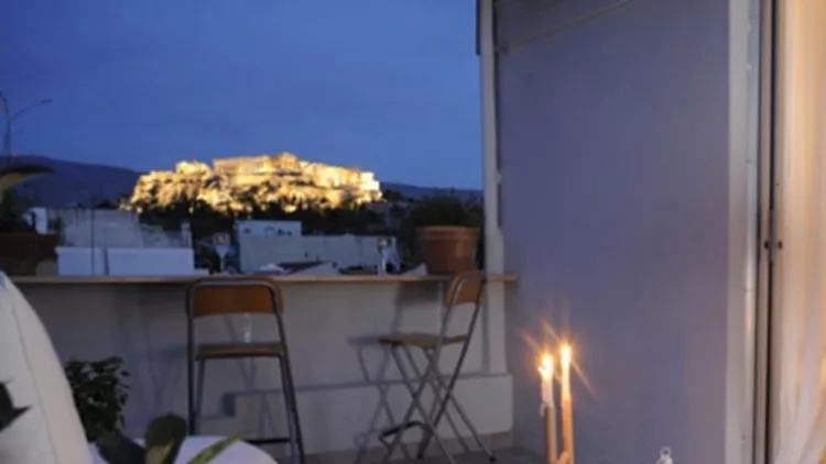 Υπέροχα minimal δωμάτια στο κέντρο της Αθήνας