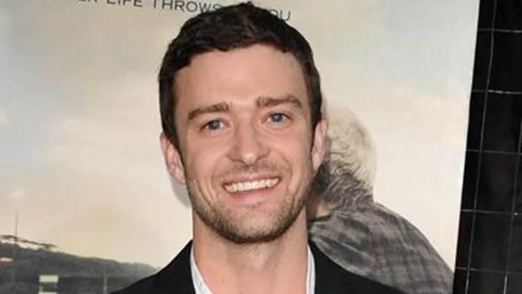 O Justin Timberlake μιλάει με ενθουσιασμό για την Jessica Biel.