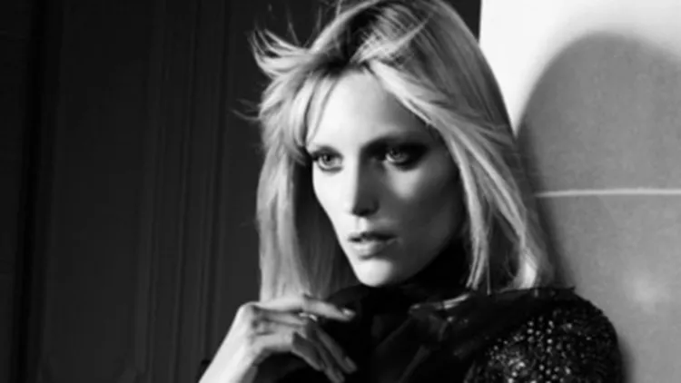 Φωτό: Δες τη νέα καμπάνια του οίκου Saint Laurent Paris