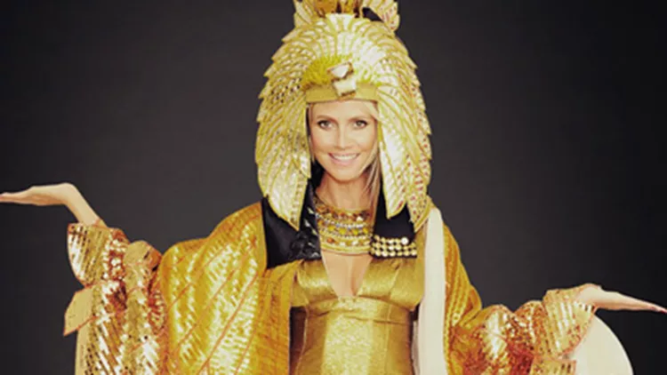 Τι ντύθηκε φέτος η Heidi Klum για το Halloween;