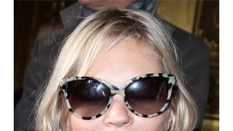 Kate Moss: «Έπαθα νευρικό κλονισμό στα 17 μου»