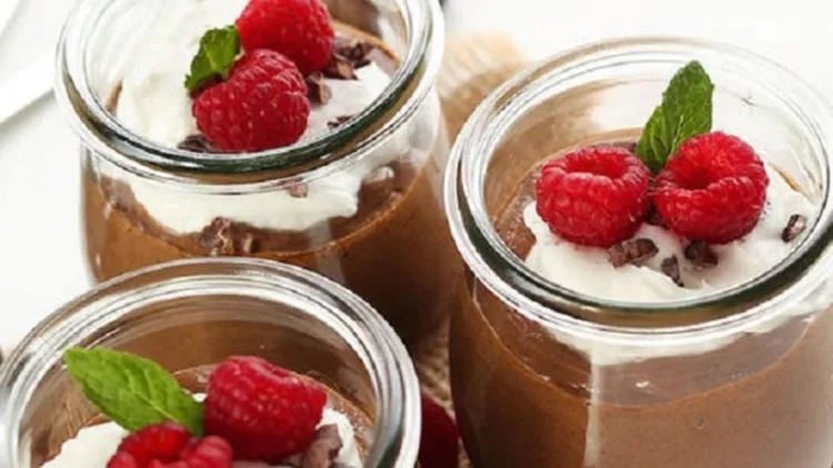 Τσία πουτίγκα | Η σοκολατένια συνταγή για chia pudding μόνο με 133 θερμίδες!