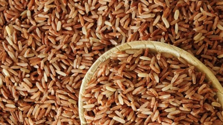 Τα οφέλη του καστανού ρυζιού στην υγεία του οργανισμού