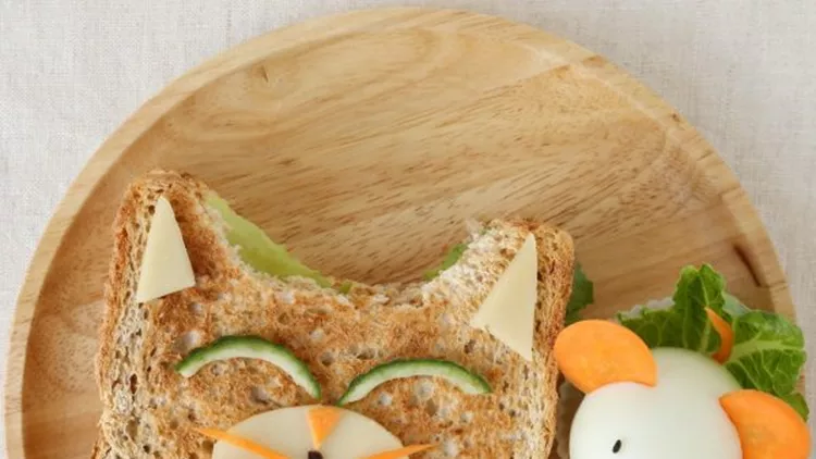 5 ιδέες για υγιεινό κολατσιό στο σχολείο από τη διατροφολόγο