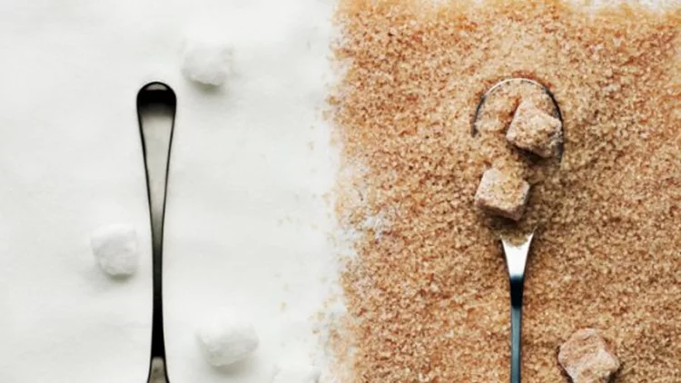 Τι προκαλεί η ζάχαρη στον οργανισμό; Ο ρόλος της φρουκτόζης και γλυκόζης