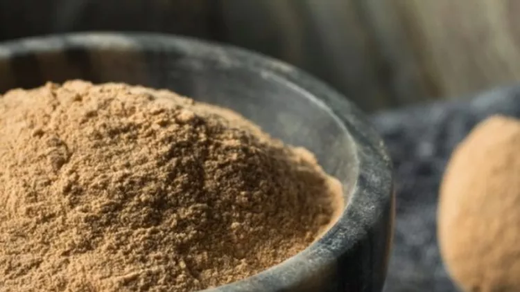 Μάκα σκόνη: Γιατί να βάλεις στη διατροφή σου αυτό το superfood ή αλλιώς το αφροδισιακό της φύσης;