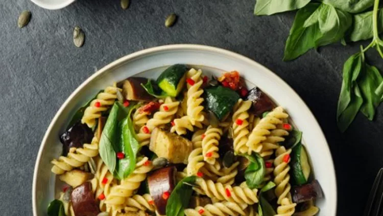 15+1 οικονομικά νηστίσιμα γεύματα από τη διαιτολόγο