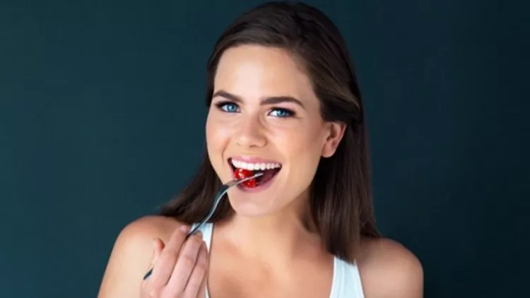 Τι διατροφή να κάνεις για να χάσεις κιλά, πόσο συχνά να ασκείσαι και άλλα tips από το διάσημο celebrity trainer