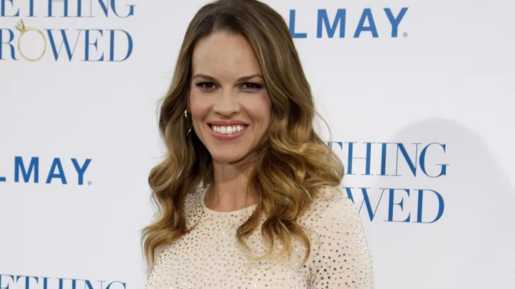 Hilary swank