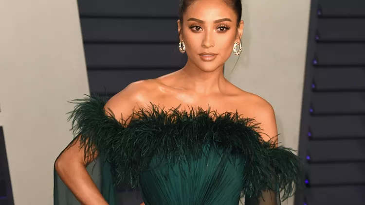 shay mitchell