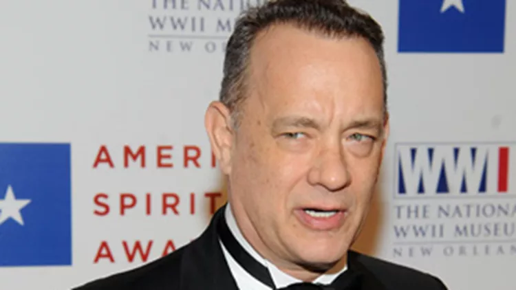 BINTEO: Ο Tom Hanks υποδύεται μέσα σε 7 λεπτά όλους τους ρόλους της καριέρας του